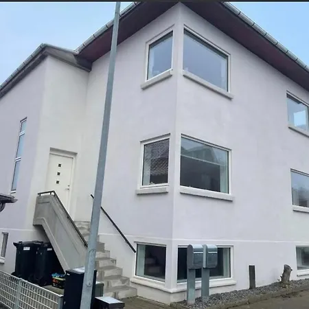 Daire Lovely On The 2nd Floor For Couples And Families With Children