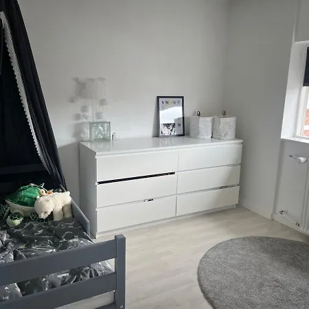 Daire Lovely On The 2nd Floor For Couples And Families With Children *